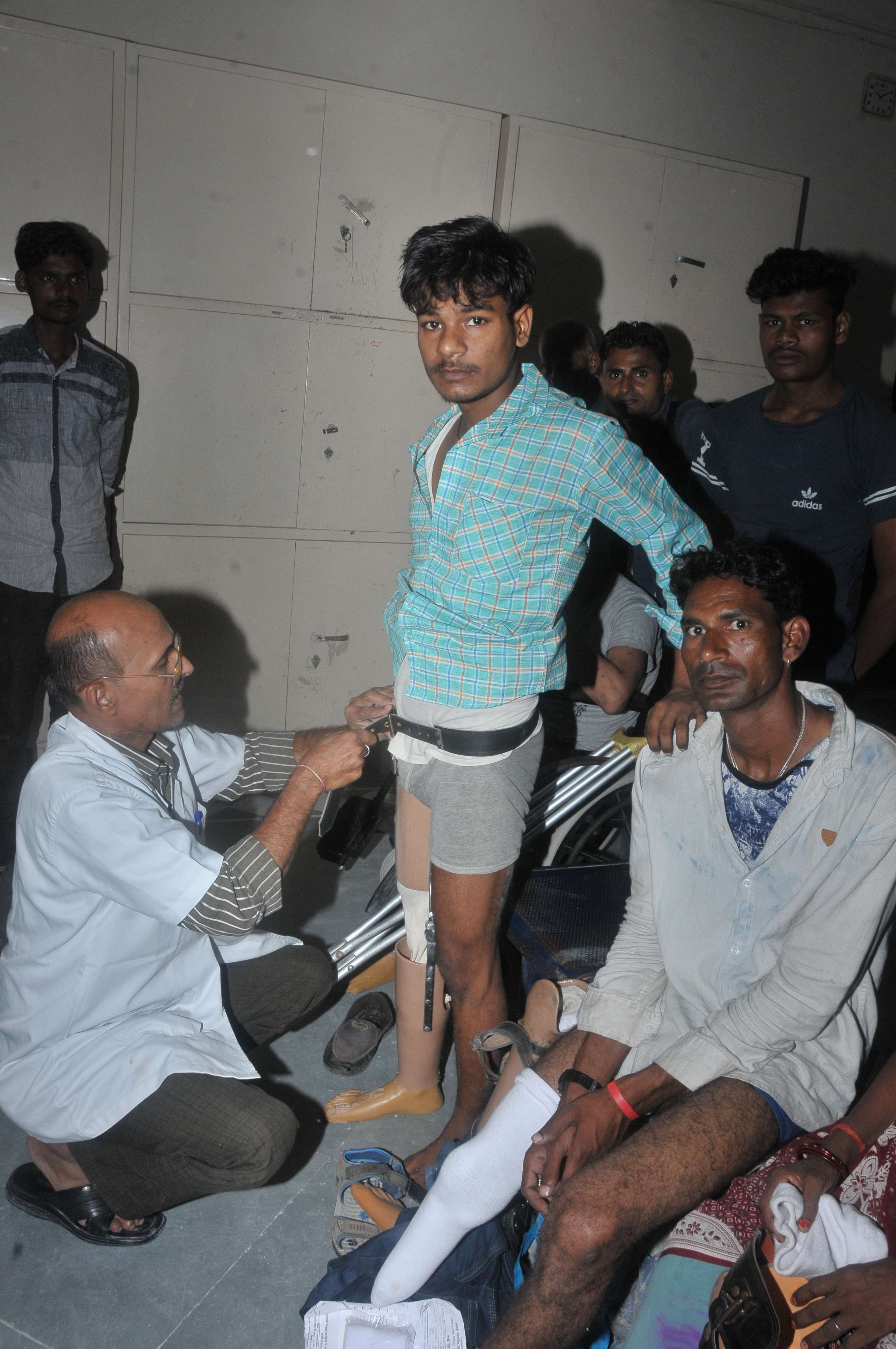 Transforming Lives: How Pragya Institute and Tapobhumi Praneta Welfare Foundation Are Giving Hope to 108 Amputees